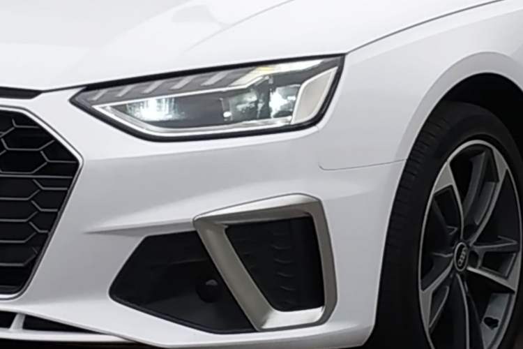 Used Audi A4L 2022 40 TFSI Fashion Dynamic Model
