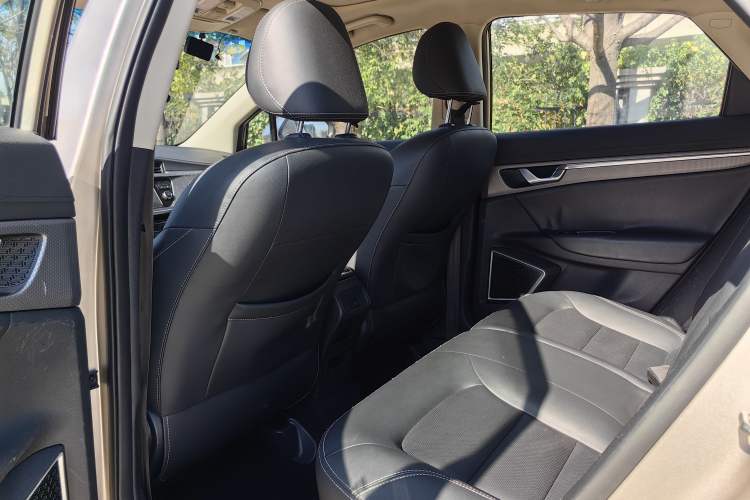 Used Geely Auto Emgrand GS 2016 Sport Edition 1.3T Manual LingShang Model
