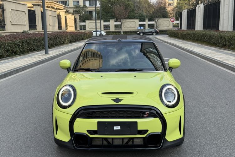 Used  MINI 2023 Second Facelift 2.0T COOPER S CABRIO Artist
