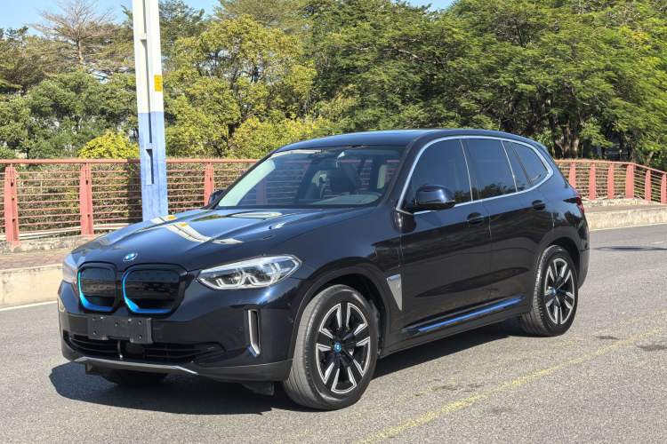 Used BMW iX3 2021 Leading Model