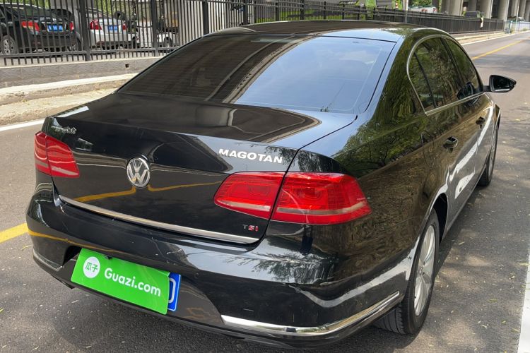 Used Volkswagen Magotan 2016 1.8TSI Smart Comfort Model
