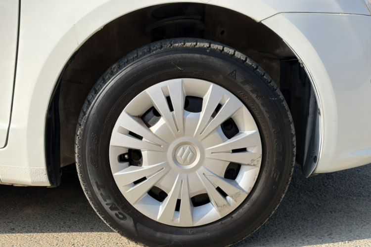 Used Suzuki Swift 2014 1.3L Manual Standard Edition
