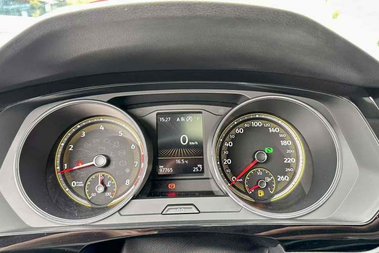 Used Volkswagen Tiguan L 2019 380TSI Automatic All-Wheel Drive Luxury Edition with 7 Seats China VI Standard
