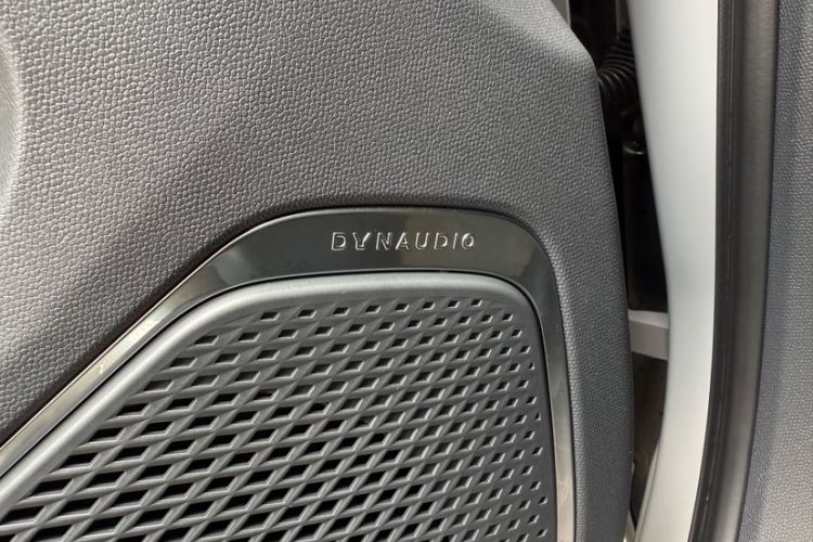 Used Hongqi HS3 2023 2.0T All-Wheel-Drive Youwei Version
