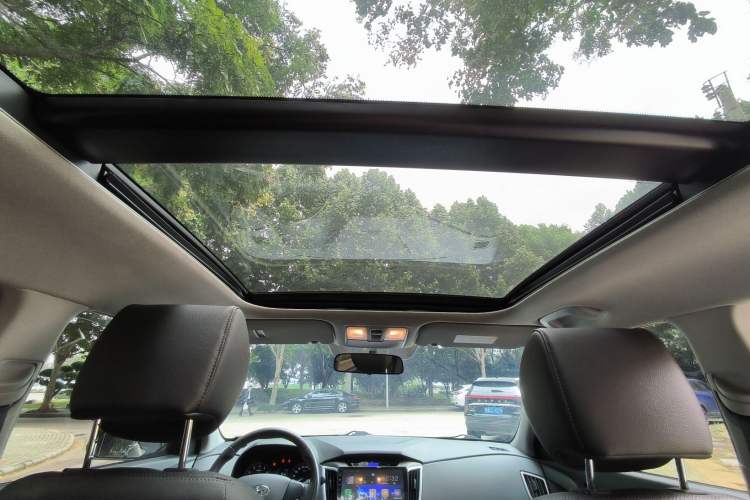 Used Hyundai ix25 2015 1.6L Automatic Two-Wheel Drive Smart GLS Trim
