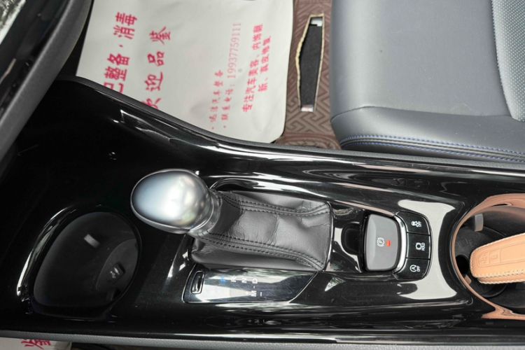 Used Toyota C-HR 2020 2.0L Leading Edition
