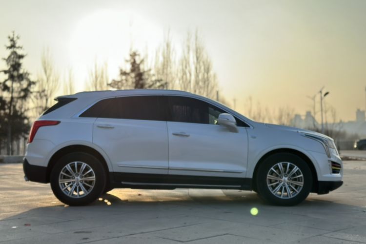 Used Cadillac XT5 2016 28T Four-Wheel Drive Luxury Model
