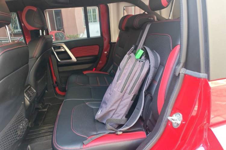 Used BAIC Off-Road BJ40 2018 PLUS 2.3T Automatic Four-Wheel Drive Flagship Version China V Emission Standard
