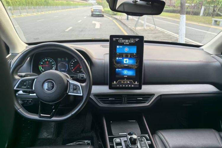 Used BYD Tang New Energy 2018 DM 2.0T All-Wheel Drive Smart Connect Advanced Model 7 Seats China V Emission Standard