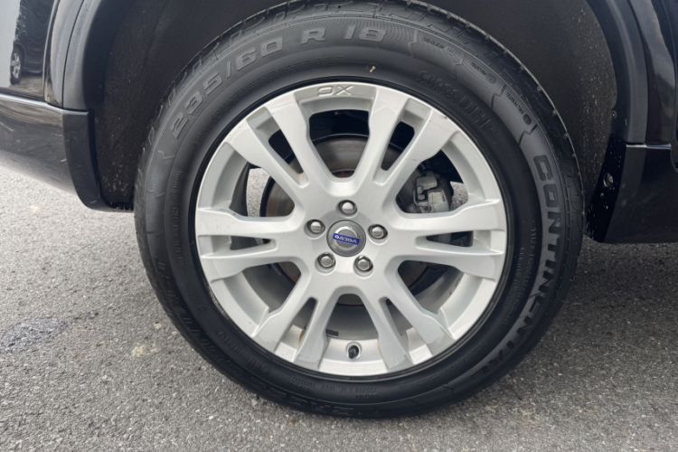 Used Volvo XC Classic 2014 T5 Luxury Edition
