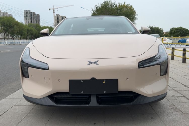 Used XPeng MONA M03 2024 620 with Ultra-Long Range
