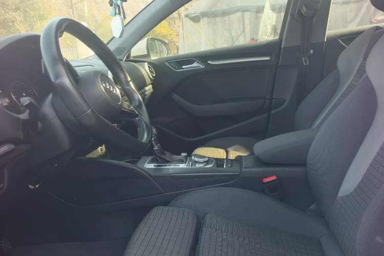 Used Audi A3 2019 Limousine 35 TFSI Sport Edition China V Emission Standard
