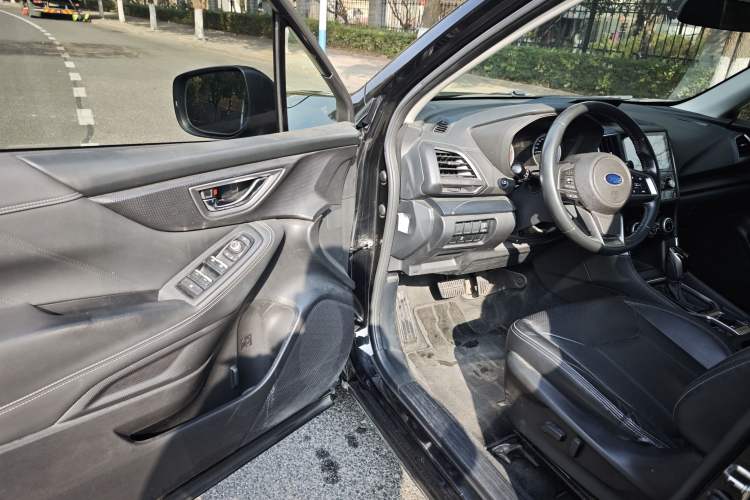 Used Subaru Forester 2019 2.0i Luxury Edition EyeSight
