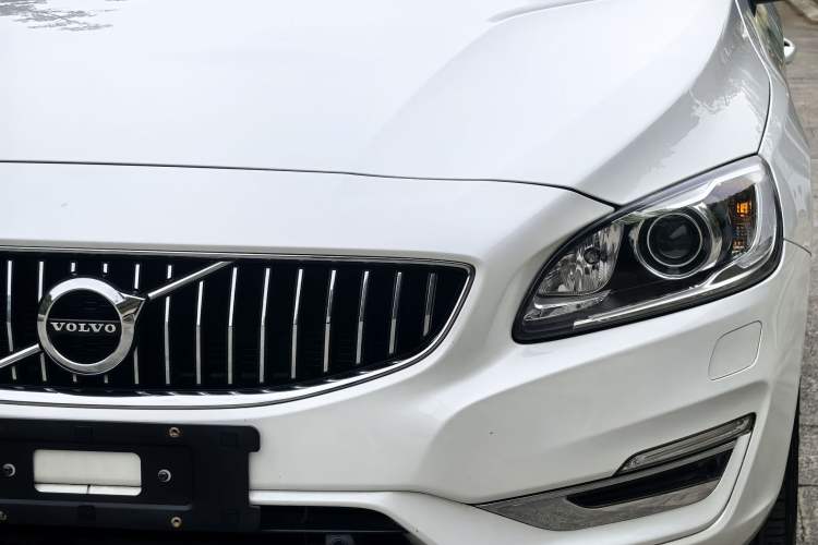 Used Volvo S60 2019 S60L Facelift T5 Intelligent Advanced Edition
