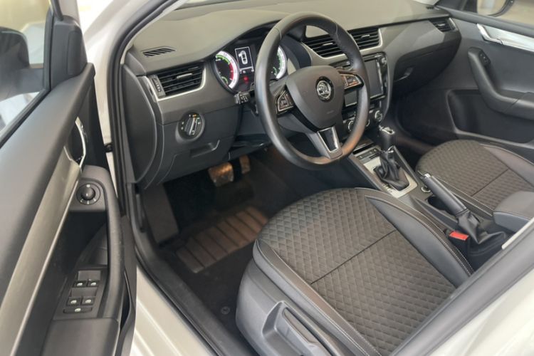 Used Skoda Octavia 2018 TSI280 DSG Luxury Edition
