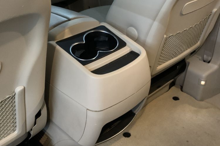 Used Mercedes-Benz V-Class 2016 V 260 Avantgarde Edition
