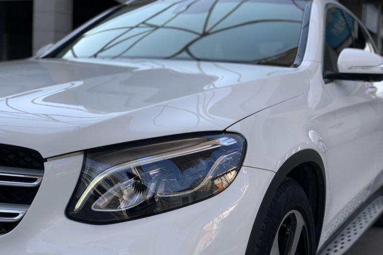 Used Mercedes-Benz GLC 2018 GLC 260 4MATIC Luxury Model
