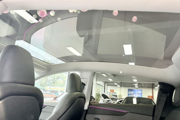 Used Tesla Model Y 2025 Rear-Wheel-Drive Version
