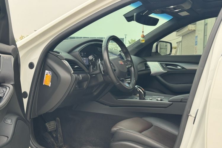 Used Cadillac CT5 2020 28T Leading Sport Model
