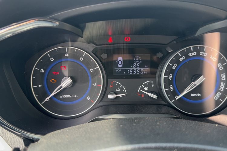 Used Changan Alsvin V7 2015 1.6L Manual Enjoyment Model China IV Standard
