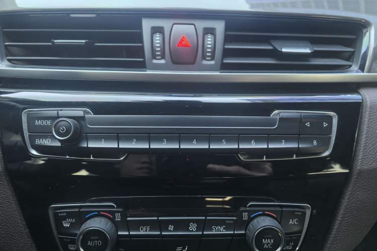 Used BMW X1 2018 sDrive18Li Luxury Model