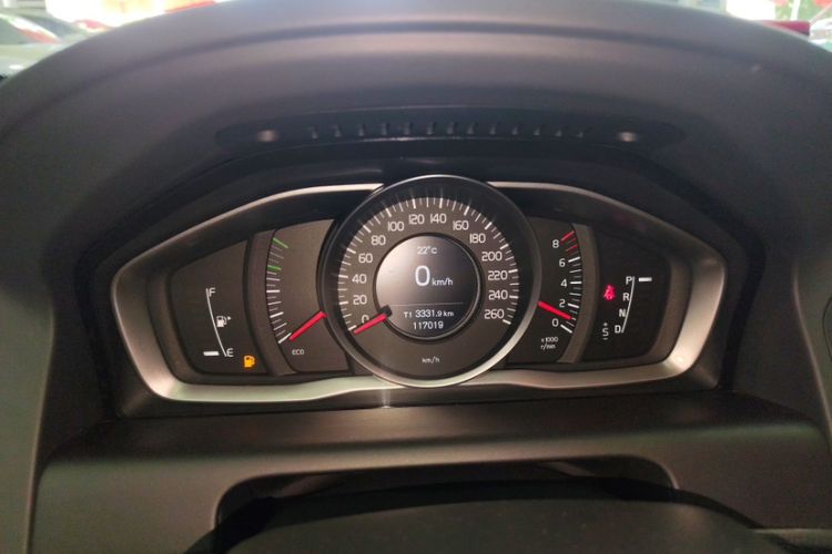 Used Volvo XC60 2017 T5 Smart Upgrade Edition
