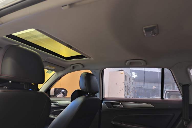 Used Changan CS75 2016 1.8T Automatic Elite Model China V Standard