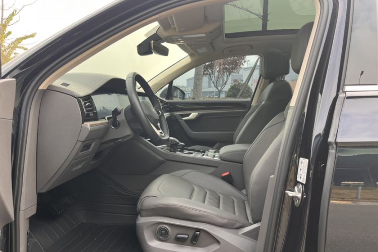 Used Volkswagen Touareg 2022 3.0 TSI Prestige Edition Classic Sport Package