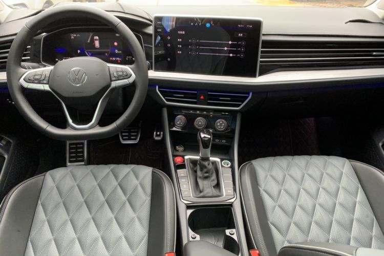 Used Volkswagen Sagitar 2024 300TSI DSG Excellence Edition
