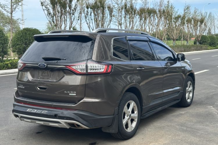 Used Ford Edge 2016 EcoBoost 245 Two-Wheel-Drive Titanium 5-Seater
