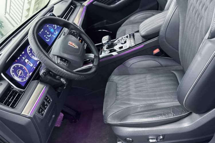 Used Hongqi HS5 2022 Revised Version 2.0T Smart Connect Flagship Edition
