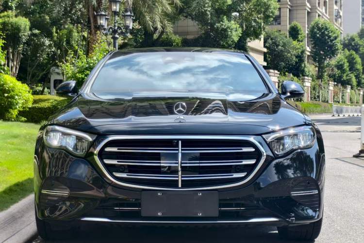 Used Mercedes-Benz E-Class 2025 Facelift E 300 L Luxury Edition