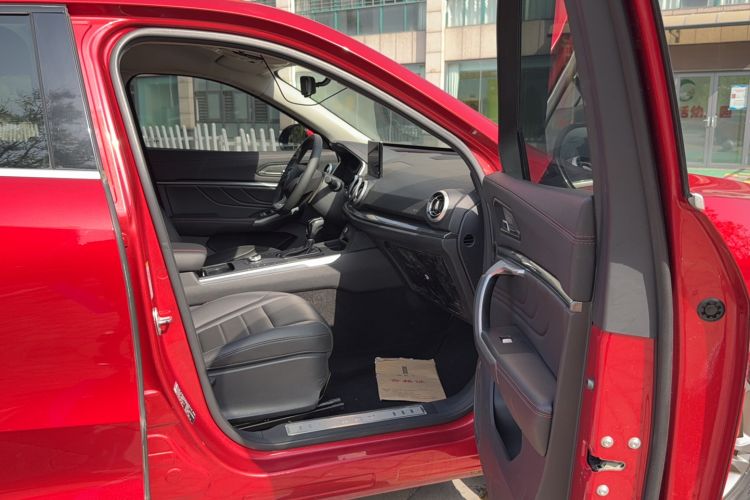 Used Wey VV5 2019 2.0T Two-Wheel-Drive Ultimate Edition
