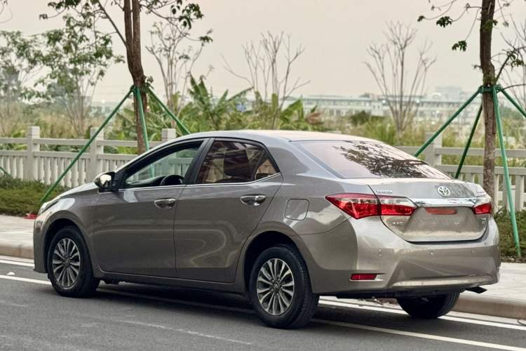 Used Toyota Corolla 2017 Revised Version 1.2T S-CVT GL
