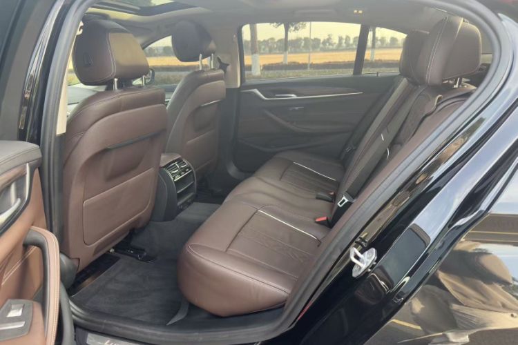 Used BMW 5 Series 2019 Facelifted 530Li Leading Edition Luxury Package
