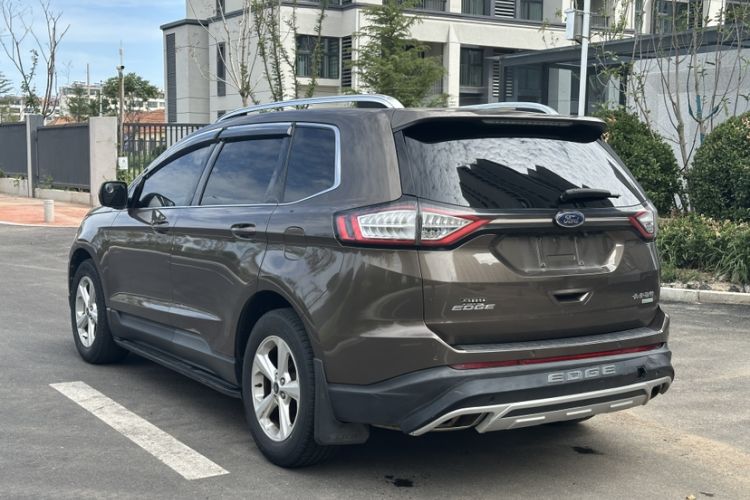 Used Ford Edge 2016 EcoBoost 245 Two-Wheel-Drive Titanium 5-Seater
