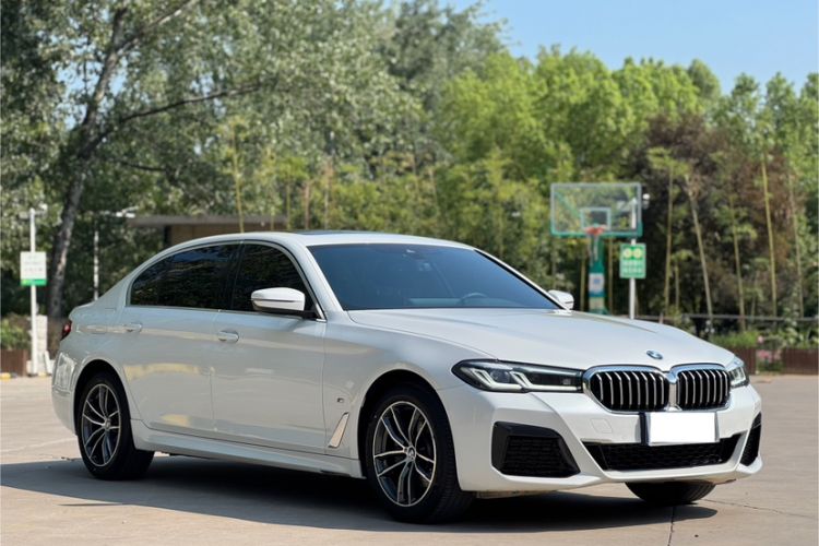 Used BMW 5 Series 2022 Second Facelift 525Li M Sport Package
