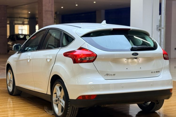 Used Ford Focus 2020 Hatchback Classic 1.5L Automatic Trendy Model
