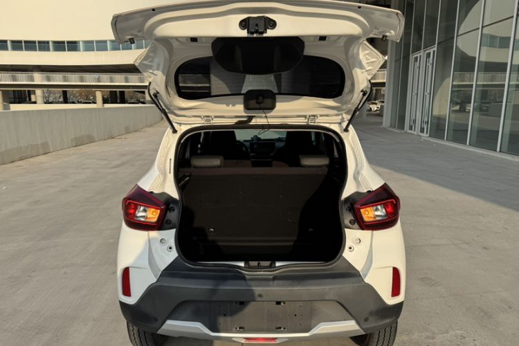 Used Dongfeng NAMMI BOX 2022 Chasing Wind Edition 331 km Standard Model