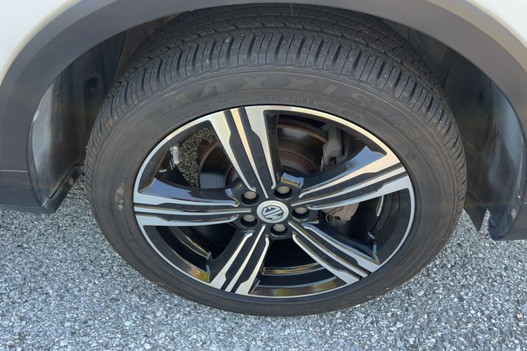 Used MG ZS 2017 1.5L Automatic Luxury Internet Edition
