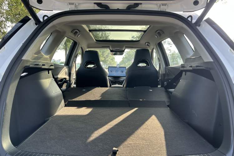 Used BYD Sealion 05 DM-i 2025 DM-i 115KM Flagship Model
