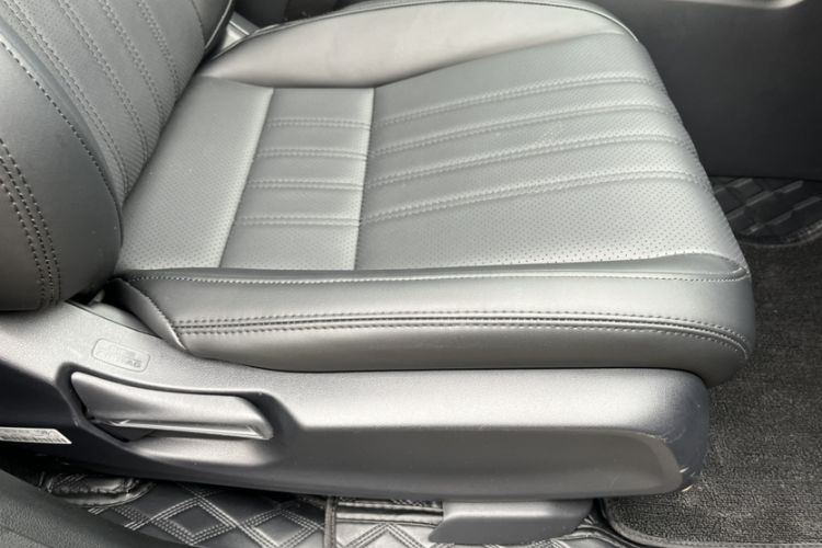 Used Honda Breeze 2025 240TURBO Two-Wheel Drive Elite Edition 5 Seats
