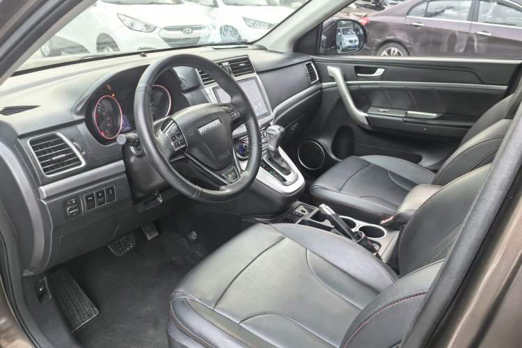 Used Haval H6 2015 Sport Edition 1.5T Automatic Two-Wheel Drive Luxury Model
