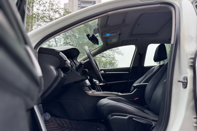 Used Peugeot 408 2014 1.8L Automatic Luxury Edition
