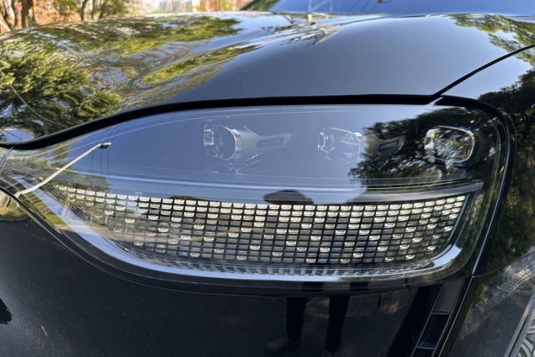 Used Hima AITO M9 2025 Extended-Range Ultra Version 52 kWh 6-Seater
