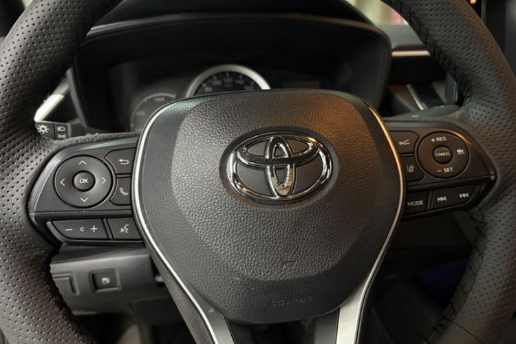 Used Toyota Levin 2022 Dual-Motor 1.8H E-CVT Leading Edition