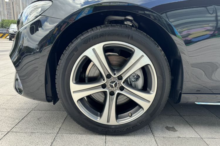 Used Mercedes-Benz E-Class 2020 Facelift E 260 L Sport Edition
