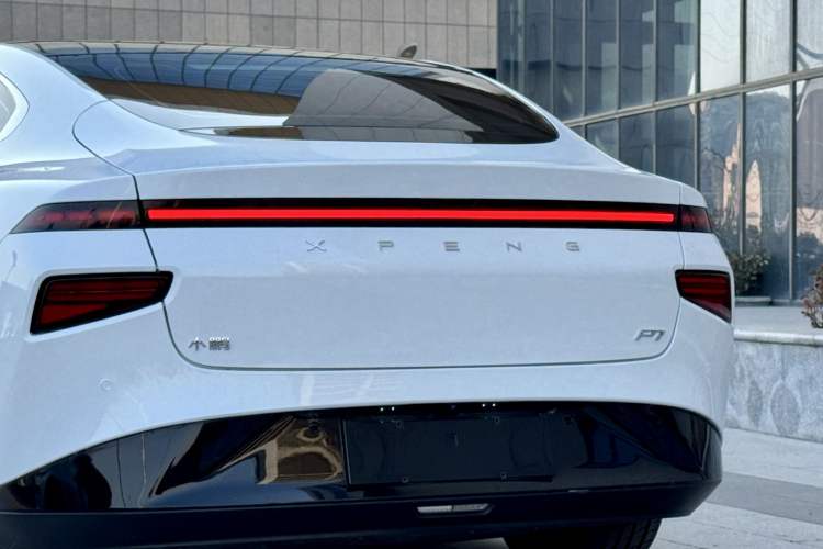 Used XPeng P7 2020 586N
