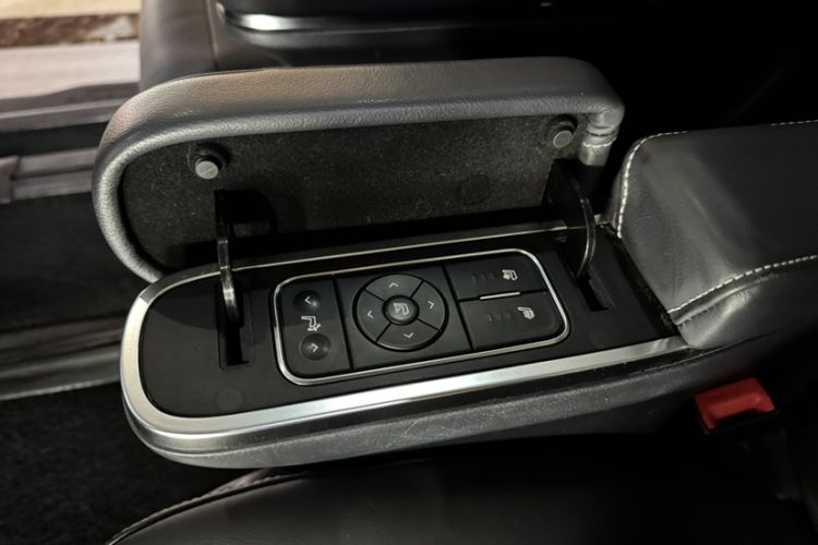 Used GAC Trumpchi M8 2018 320T Luxury Edition
