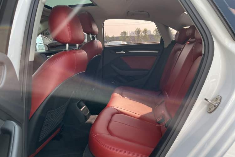 Used Audi A3 2016 Limousine 35 TFSI Prestige Edition
